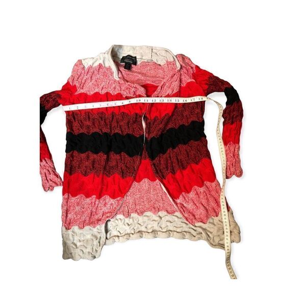 St Johns wool blend ruched red, black cardigan - Picture 8 of 9